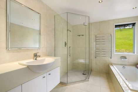 Photo of property in 288 Whitford Road, Whitford, Howick, 2571