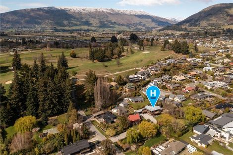 Photo of property in 71 Youghal Street, Wanaka, 9305