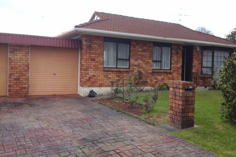 Photo of property in 1/1 White Heron Drive, Massey, Auckland, 0614