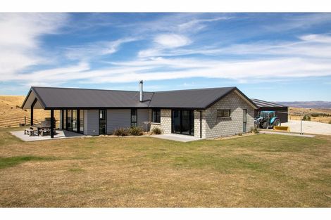 Photo of property in Nelsen Ridge Road, Waikerikeri, Alexandra, 9393