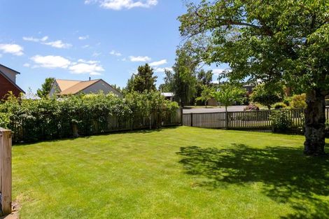 Photo of property in 10 Golders Place, Richmond Heights, Taupo, 3330