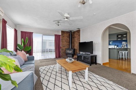 Photo of property in 149 Tait Drive, Greenmeadows, Napier, 4112