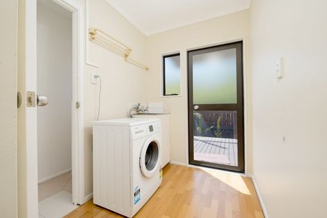 Photo of property in 1/76 Chilcott Road, Henderson, Auckland, 0612