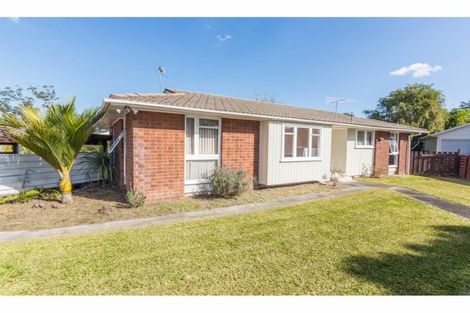 Photo of property in 63 Oreil Avenue, West Harbour, Auckland, 0618
