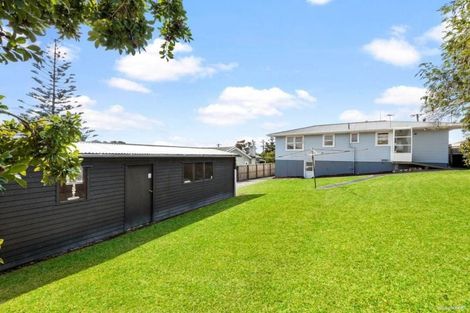 Photo of property in 87 Awaroa Road, Sunnyvale, Auckland, 0612