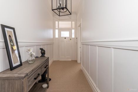 Photo of property in 43 Rhodes Street, Waimate, 7924