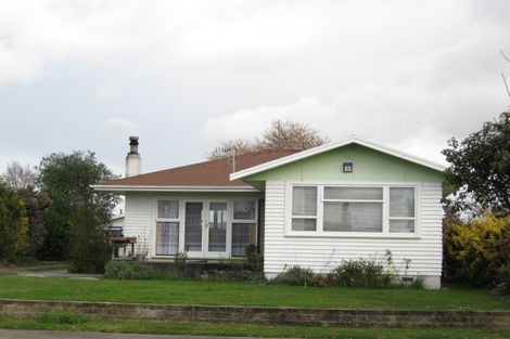 Photo of property in 13 Lipscombe Crescent, Havelock North, 4130