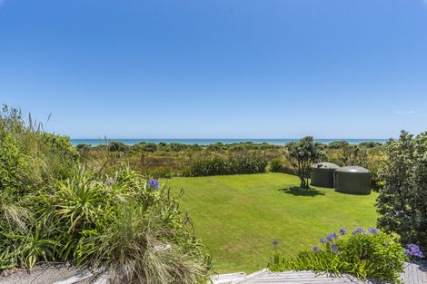 Photo of property in 23 Rodney Avenue, Te Horo Beach, Otaki, 5581