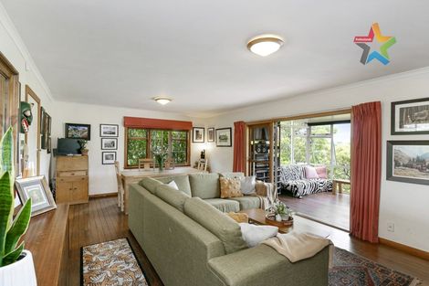 Photo of property in 153 Nevay Road, Miramar, Wellington, 6022