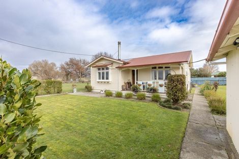 Photo of property in 32 Lindsay Road, Waipukurau, 4283