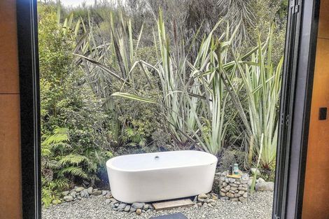 Photo of property in 22 Sanctuary Place, Kumara Junction, Hokitika, 7882