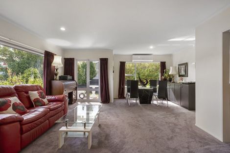 Photo of property in 71 Acacia Bay Road, Nukuhau, Taupo, 3330