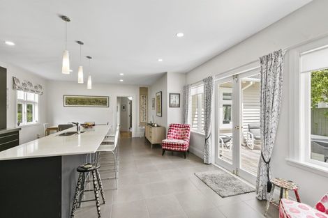 Photo of property in 2 Rangiora Street, Woburn, Lower Hutt, 5010