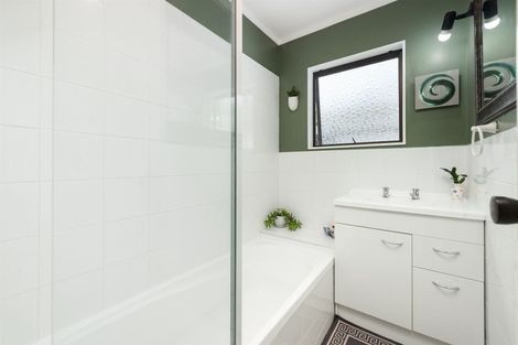 Photo of property in 7 Luke Street, Brookfield, Tauranga, 3110