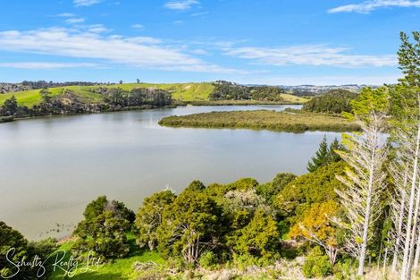 Photo of property in 227 Mountain Road, Maungaturoto, 0587