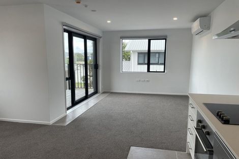 Photo of property in 110/28c Eileen Newey Place, Henderson, Auckland, 0612