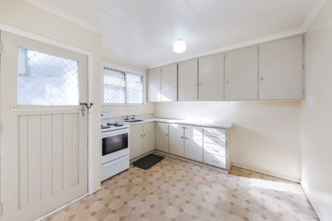 Photo of property in 4/93 Ruahine Street, Roslyn, Palmerston North, 4414