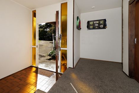 Photo of property in 13 Karapiti Place, Glen Eden, Auckland, 0602