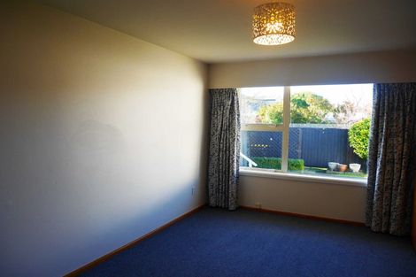 Photo of property in 2/4 Lansbury Avenue, Strowan, Christchurch, 8052