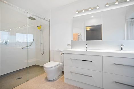 Photo of property in 22 Rahui Road, Taupo, 3330