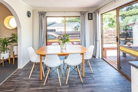 Photo of property in 22 Akepiro Place, Tawhero, Whanganui, 4501