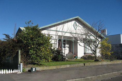 Photo of property in 22 Mcgiffert Street, Palmerston North, 4410