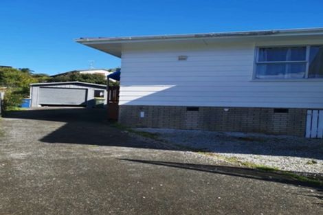 Photo of property in 26 Salamanca Road, Sunnynook, Auckland, 0620
