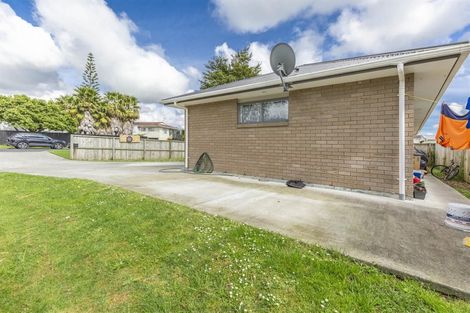 Photo of property in 1 Frank Hewitt Street, Pukekohe, 2120