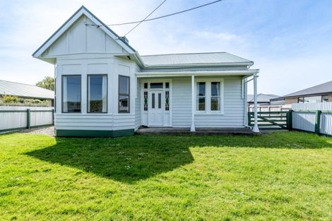 Photo of property in 42 Dudley Street, Grasmere, Invercargill, 9810