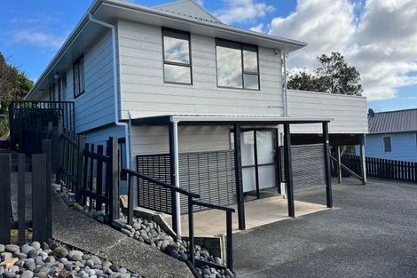 Photo of property in 41 Lavelle Road, Henderson, Auckland, 0612