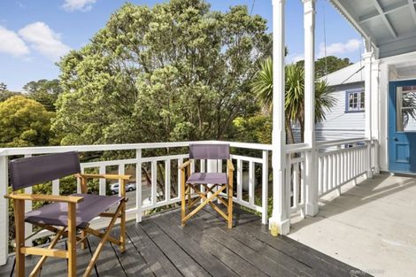 Photo of property in 60 Glenmore Street, Northland, Wellington, 6012