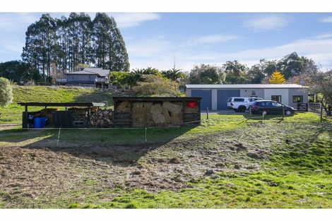 Photo of property in 4/864 Whangamata Road, Kinloch, Taupo, 3377