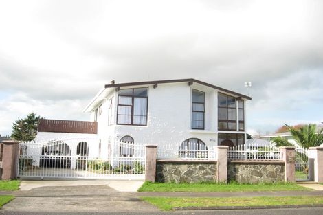 Photo of property in 5 Minton Place, Manurewa, Auckland, 2102