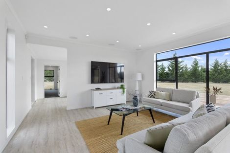 Photo of property in 66 Windsor Drive, Kirwee, Darfield, 7571