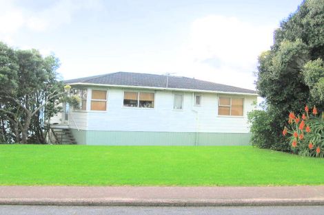 Photo of property in 56 Marellen Drive, Red Beach, 0932