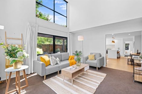 Photo of property in 10 Haineswood Lane, Sockburn, Christchurch, 8042