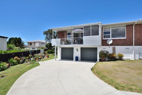 Photo of property in 3/35 Rangitoto Terrace, Milford, Auckland, 0620