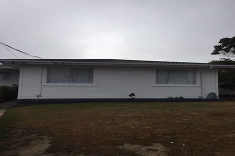 Photo of property in 15 Bancroft Terrace, Newlands, Wellington, 6037