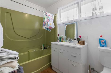 Photo of property in 47 Beeston Crescent, Manurewa, Auckland, 2102