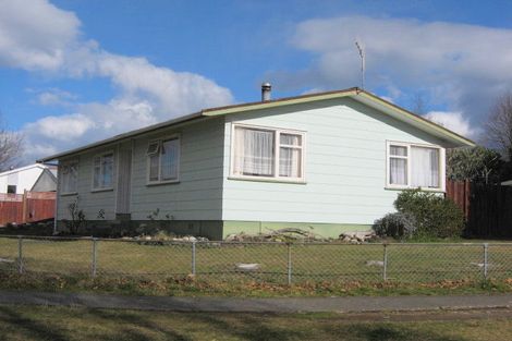 Photo of property in 72 Patikura Place, Turangi, 3334