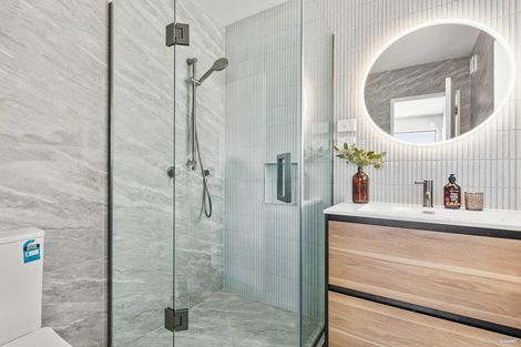 Photo of property in 8a Ringwood Street, Torbay, Auckland, 0630