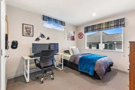 Photo of property in 20 Kunzea Place, Greenhithe, Auckland, 0632