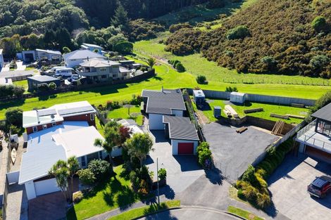 Photo of property in 61 Kotuku Road, South Bay, Kaikoura, 7300