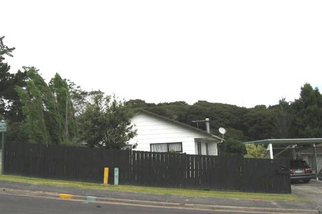 Photo of property in 12 Thistledew Place, Bayview, Auckland, 0629