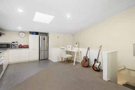 Photo of property in Dixonlane Apartments, 11/7 Feltex Lane, Te Aro, Wellington, 6011