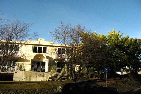 Photo of property in 10 Frankton Road, Queenstown, 9300