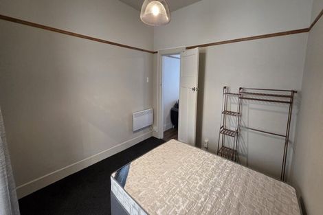 Photo of property in Devonport Apartments, 31/127 Saint Aubyn Street, New Plymouth, 4310
