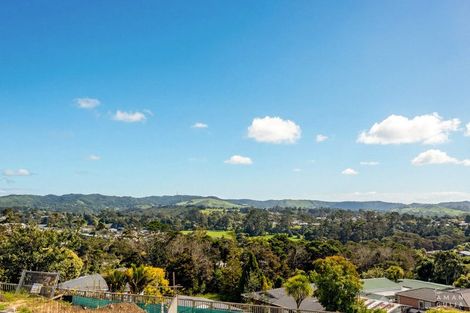 Photo of property in 15 Mara Way, Sunnyvale, 0612