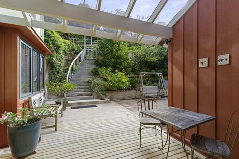 Photo of property in 12-12a Maungaraki Road, Korokoro, Lower Hutt, 5012