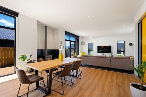 Photo of property in 4 Courthill Lane, Wanaka, 9305